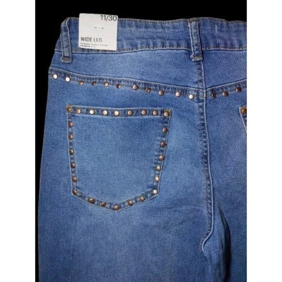 Flying Angel Gold Studded Mid Rise Wide Leg Jeans Medium Wash 11/30 NWT - Picture 9 of 11